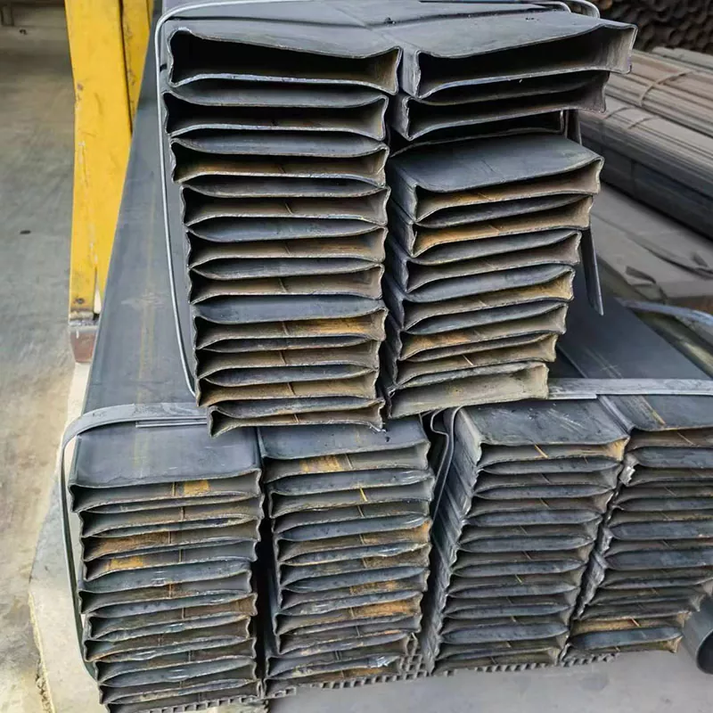 Vékonyfalú téglalap alakú cső